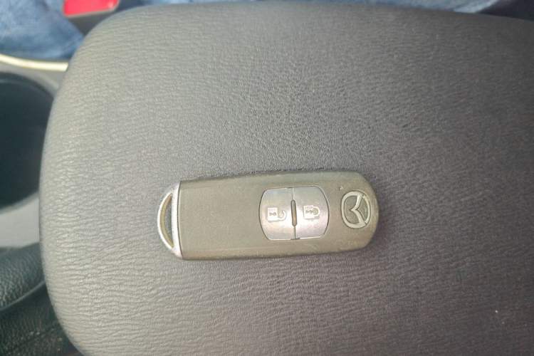 Used Mazda CX-5 2013 2.0L Automatic 4x4 Elite Version Vehicle Key