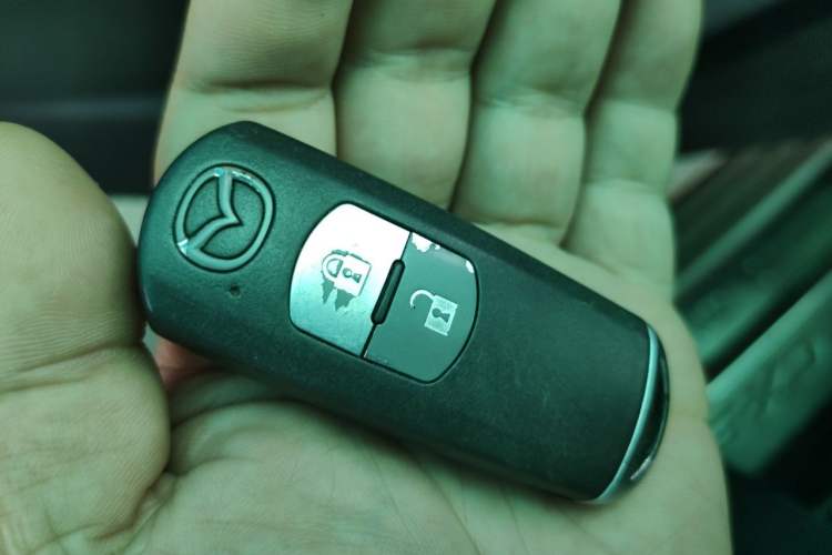 Used Mazda CX-5 2013 2.0L Manual Two-Wheel Drive Comfort Version Vehicle Key