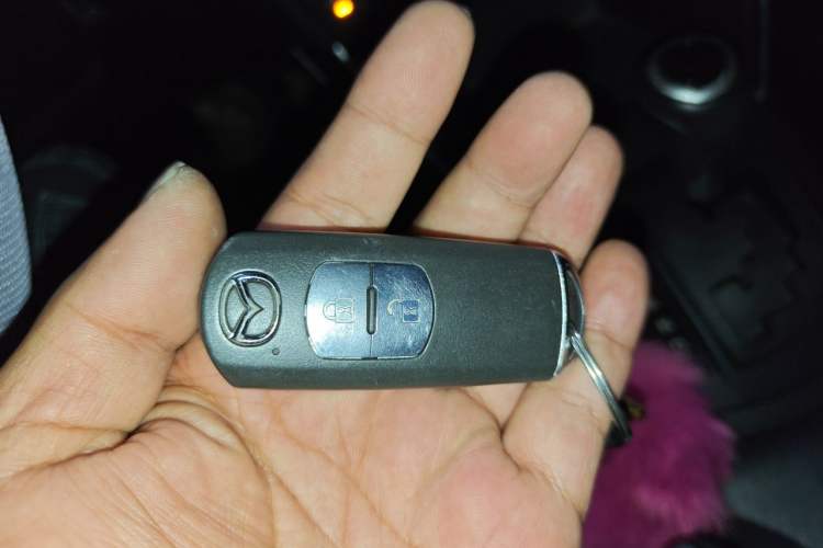 Used Mazda CX-5 2013 2.0L Automatic 4x4 Elite Version Vehicle Key