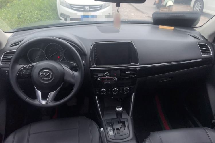 Used Mazda CX-5 2014 2.0L Automatic Two-Wheel Drive Urban Version Center Console