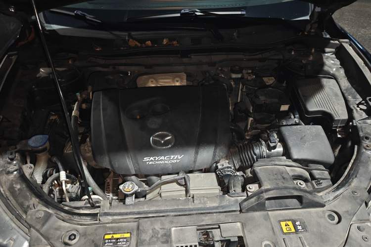Used Mazda CX-5 2014 2.0L Automatic Two-Wheel Drive Urban Version Engine Bay