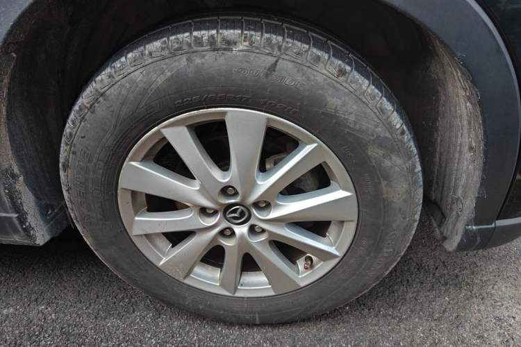 Used Mazda CX-5 2014 2.0L Automatic Two-Wheel Drive Urban Version Right Front Wheel Hub