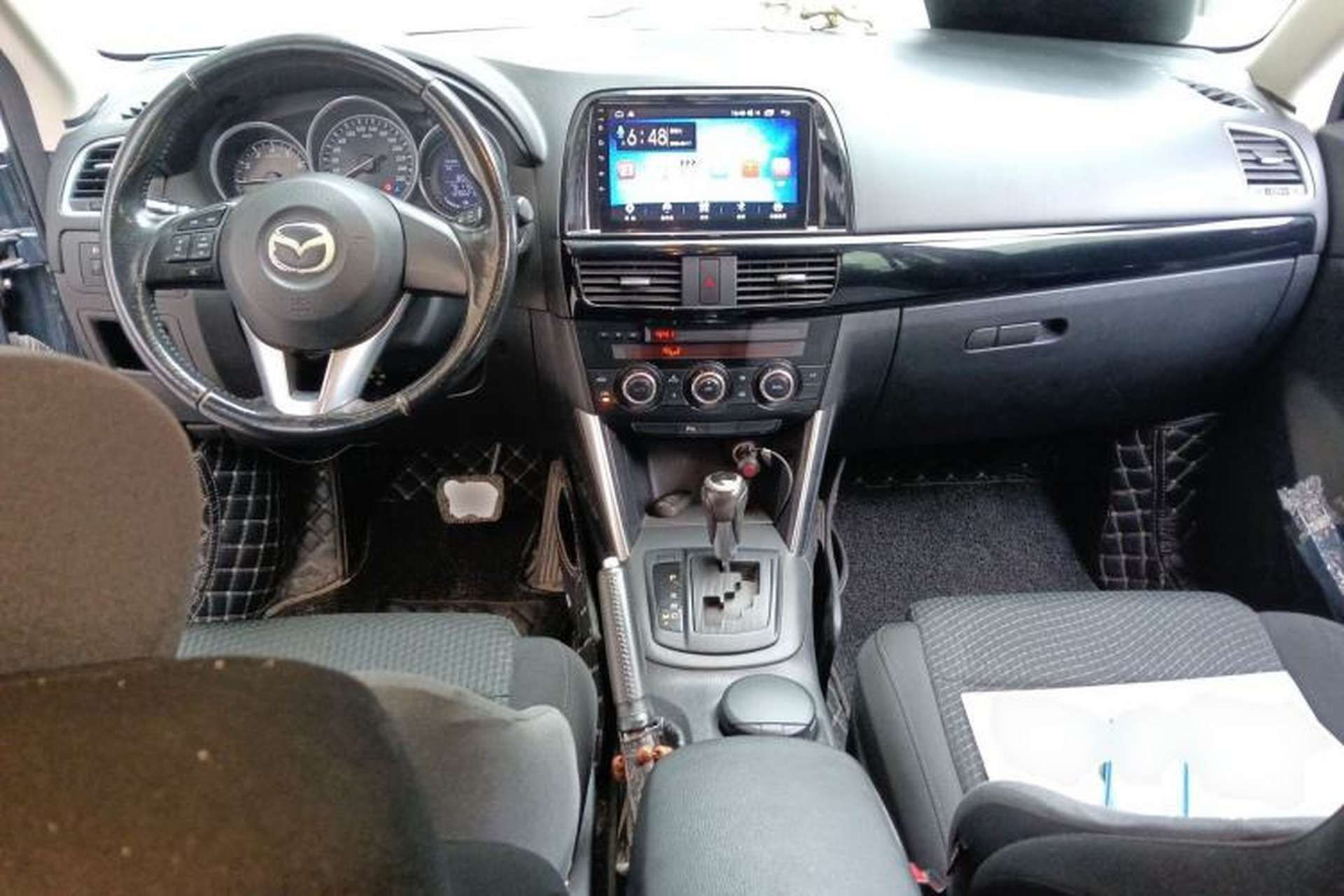 Used Mazda CX-5 2014 2.0L Automatic Two-Wheel Drive Urban Version Center Console