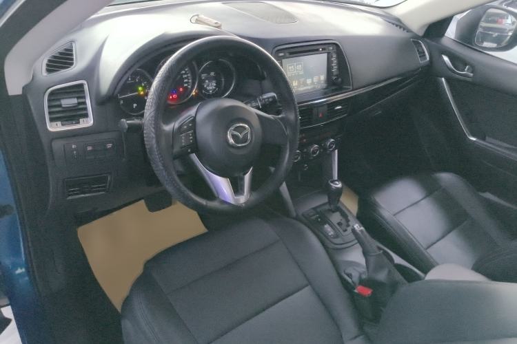 Used Mazda CX-5 2014 2.0L Automatic Two-Wheel Drive Urban Version Center Console