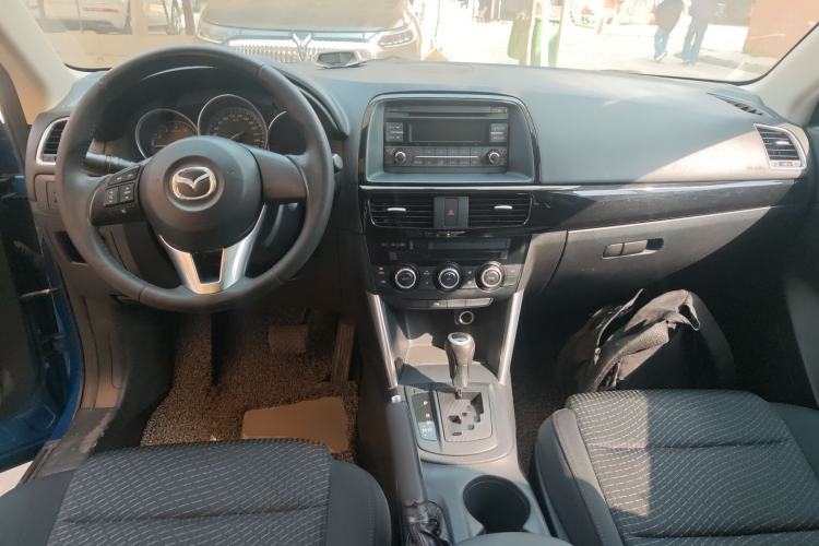 Used Mazda CX-5 2014 2.0L Automatic Two-Wheel Drive Urban Version Center Console