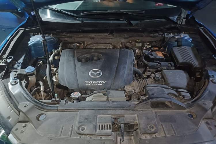 Used Mazda CX-5 2014 2.0L Automatic Two-Wheel Drive Urban Version Engine Bay