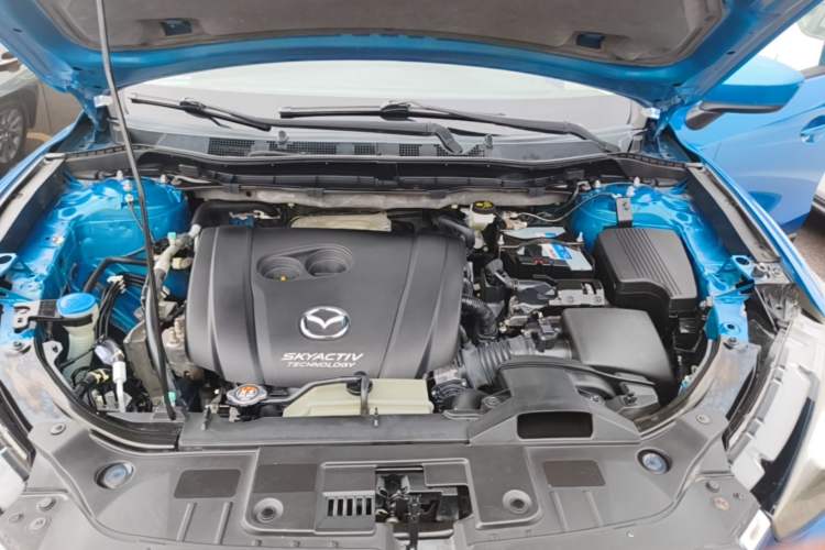 Used Mazda CX-5 2014 2.0L Automatic Two-Wheel Drive Urban Version Engine Bay