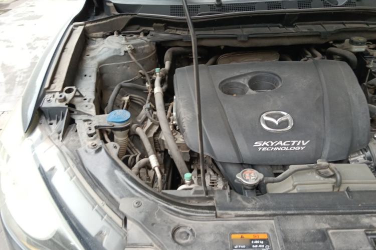 Used Mazda CX-5 2014 2.0L Automatic Two-Wheel Drive Urban Version Engine Bay Right