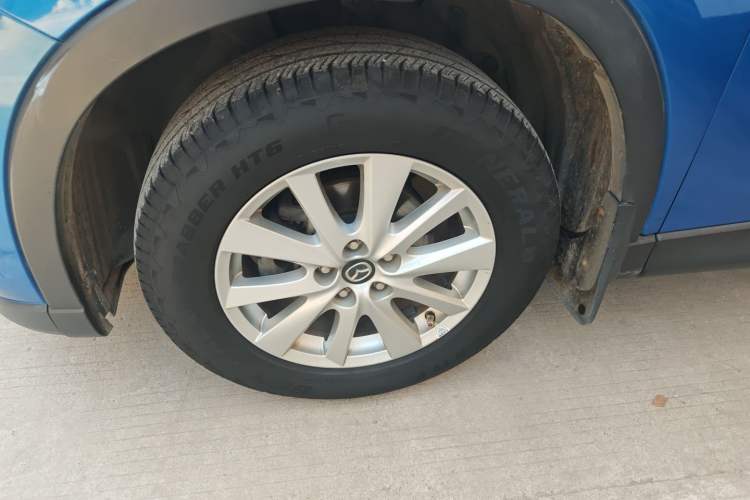 Used Mazda CX-5 2014 2.0L Automatic Two-Wheel Drive Urban Version Exterior 4