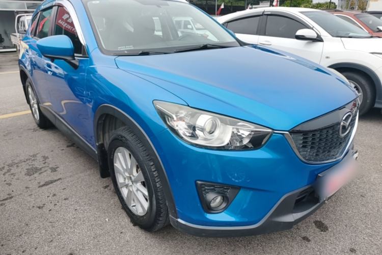 Used Mazda CX-5 2014 2.0L Automatic Two-Wheel Drive Urban Version Front Right 45 Deg