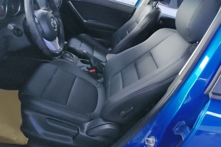 Used Mazda CX-5 2014 2.0L Automatic Two-Wheel Drive Urban Version Left Front Seat