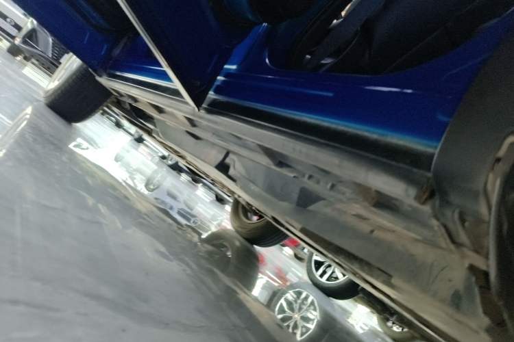 Used Mazda CX-5 2014 2.0L Automatic Two-Wheel Drive Urban Version Left Side Sill