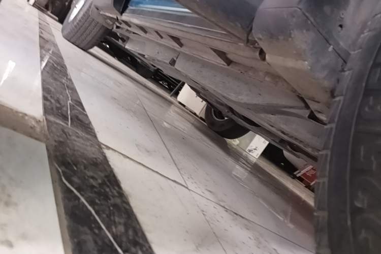 Used Mazda CX-5 2014 2.0L Automatic Two-Wheel Drive Urban Version Right Side Sill