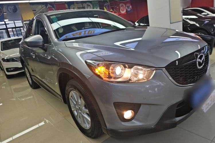 Used Mazda CX-5 2014 2.0L Automatic Two-Wheel Drive Urban Version Front Right 45 Deg