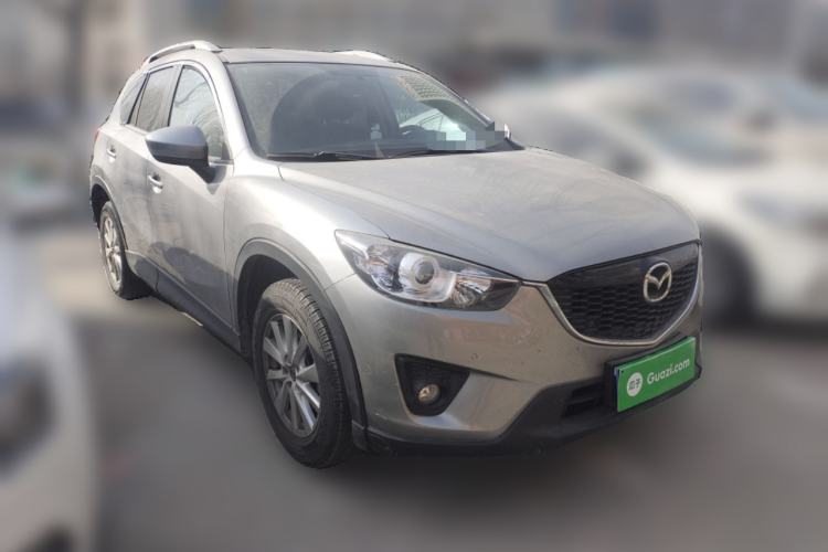 Used Mazda CX-5 2014 2.0L Automatic Two-Wheel Drive Urban Version Front Right 45 Deg