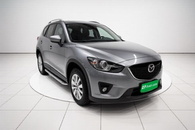 Used Mazda CX-5 2014 2.0L Automatic Two-Wheel Drive Urban Version Front Right 45 Deg