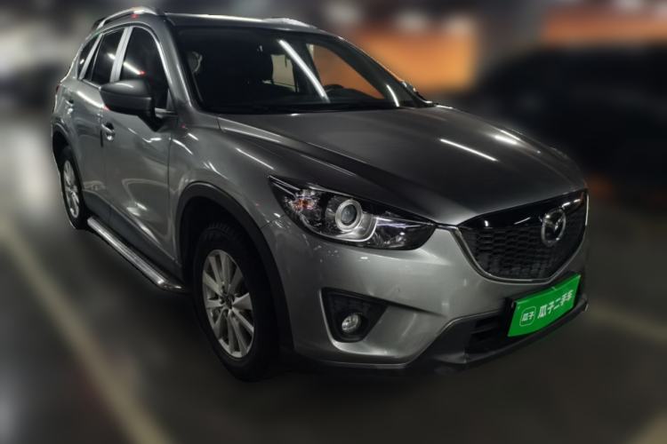 Used Mazda CX-5 2014 2.0L Automatic Two-Wheel Drive Urban Version Front Right 45 Deg