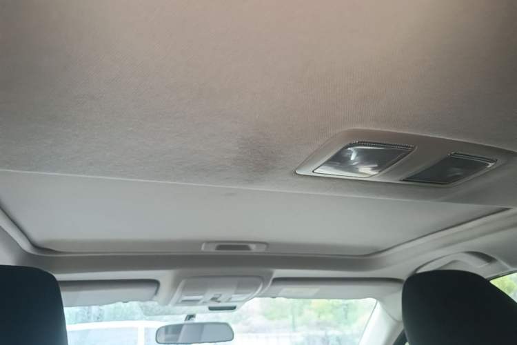 Used Mazda CX-5 2014 2.0L Automatic Two-Wheel Drive Urban Version Headliner