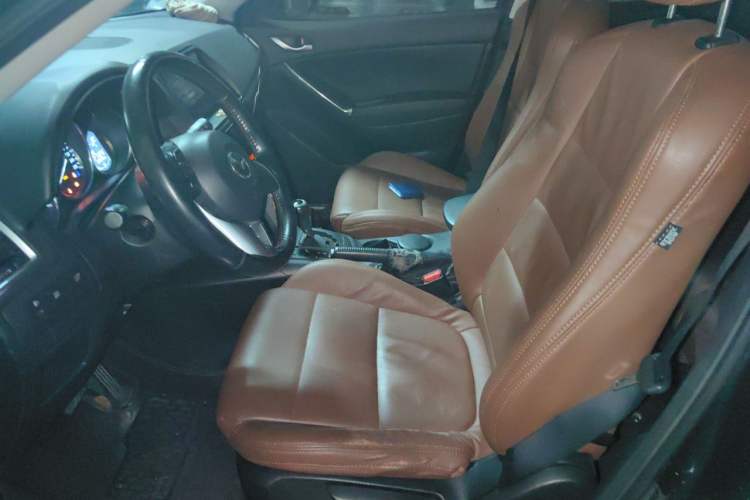 Used Mazda CX-5 2014 2.0L Automatic Two-Wheel Drive Urban Version Left Front Seat