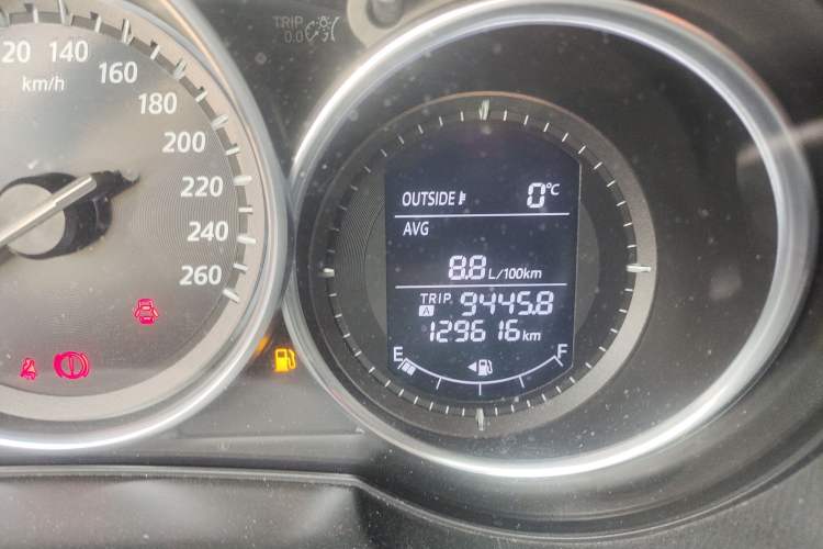 Used Mazda CX-5 2014 2.0L Automatic Two-Wheel Drive Urban Version Odometer Close Up