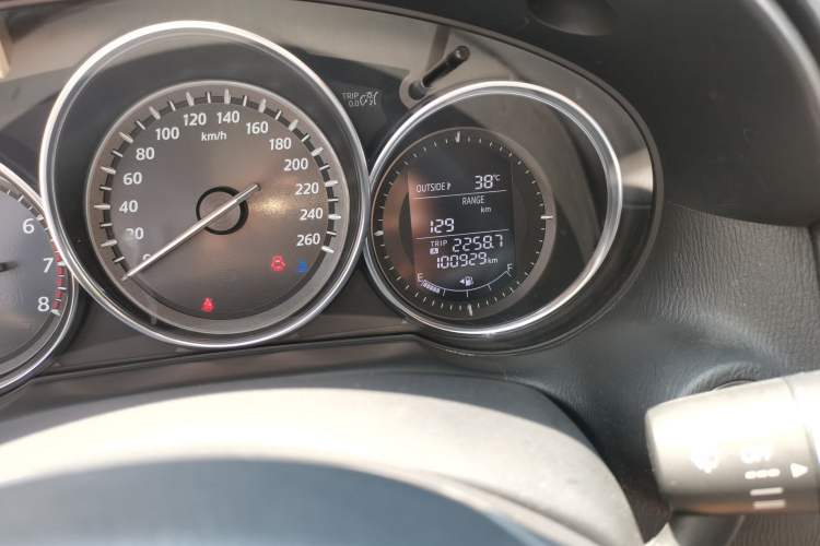 Used Mazda CX-5 2014 2.0L Automatic Two-Wheel Drive Urban Version Odometer Close Up