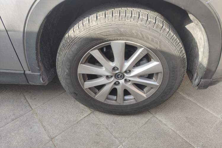 Used Mazda CX-5 2014 2.0L Automatic Two-Wheel Drive Urban Version Right Front Wheel Hub