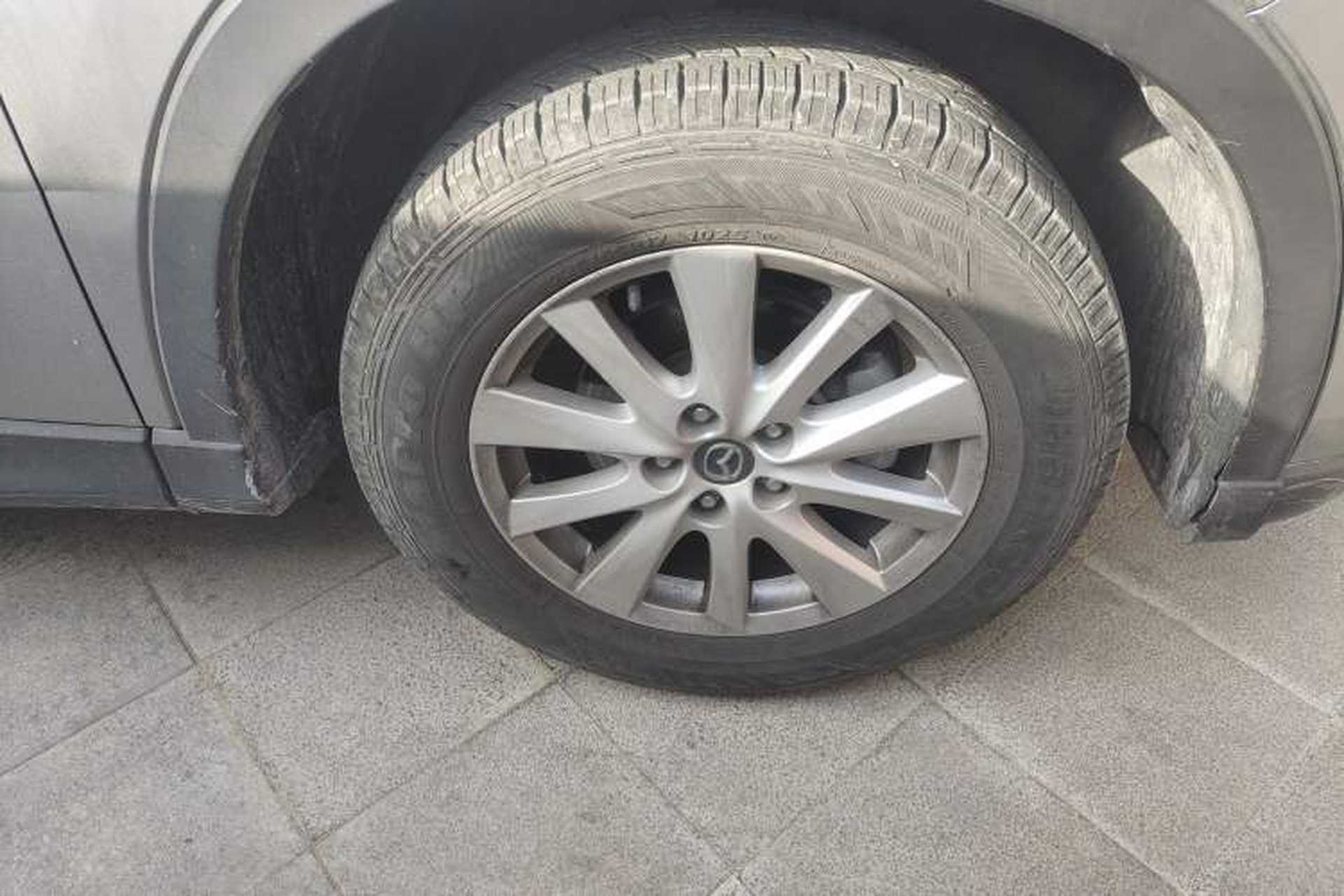 Used Mazda CX-5 2014 2.0L Automatic Two-Wheel Drive Urban Version Right Front Wheel Hub