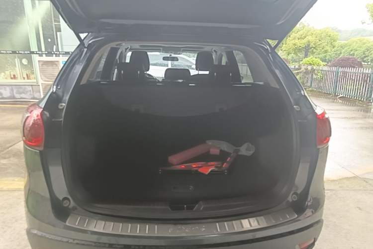 Used Mazda CX-5 2014 2.0L Automatic Two-Wheel Drive Urban Version Trunk