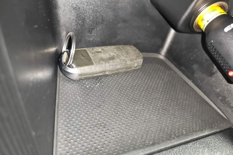Used Mazda CX-5 2014 2.0L Automatic Two-Wheel Drive Urban Version Vehicle Key