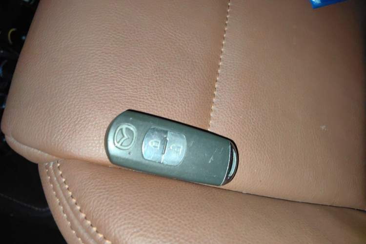Used Mazda CX-5 2014 2.0L Automatic Two-Wheel Drive Urban Version Vehicle Key