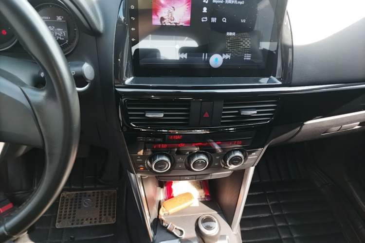 Used Mazda CX-5 2014 2.0L Automatic Two-Wheel Drive Urban Version Audio And AC Panel