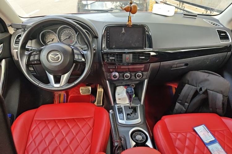 Used Mazda CX-5 2014 2.0L Automatic Two-Wheel Drive Urban Version Center Console