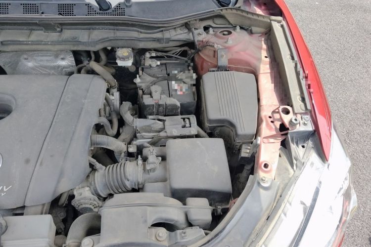Used Mazda CX-5 2014 2.0L Automatic Two-Wheel Drive Urban Version Engine Bay Left