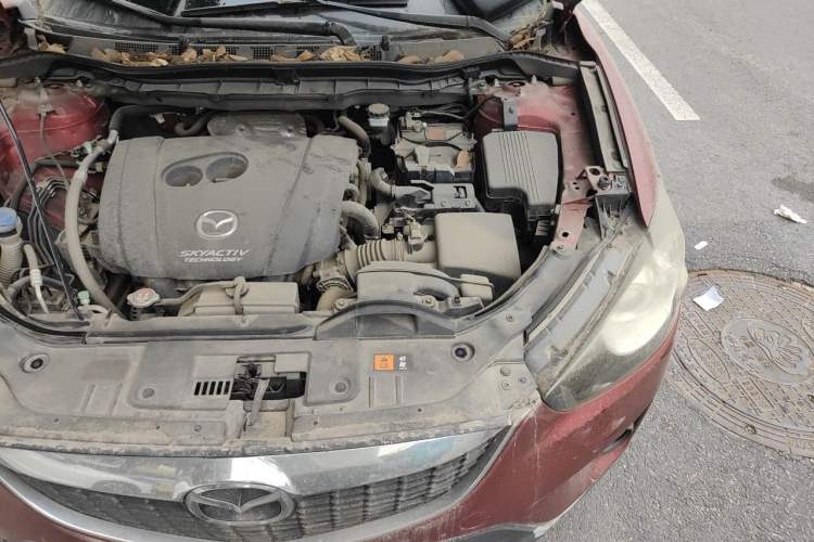 Used Mazda CX-5 2014 2.0L Automatic Two-Wheel Drive Urban Version Engine Bay Left