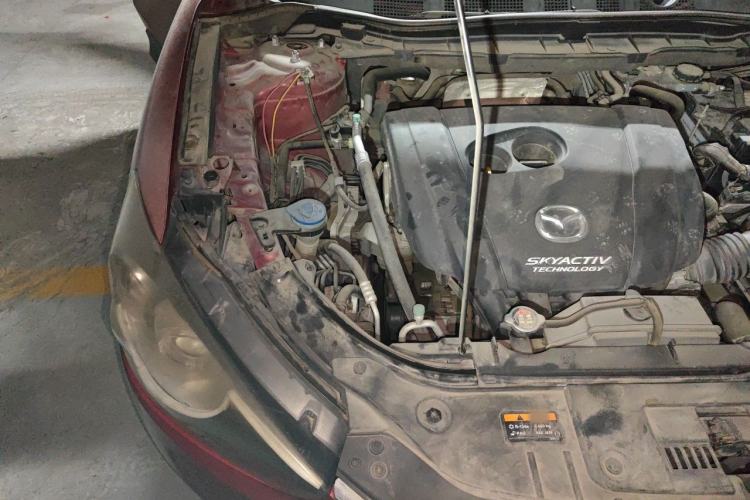 Used Mazda CX-5 2014 2.0L Automatic Two-Wheel Drive Urban Version Engine Bay Right