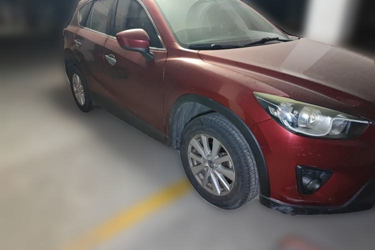 Used Mazda CX-5 2014 2.0L Automatic Two-Wheel Drive Urban Version Front Right 45 Deg