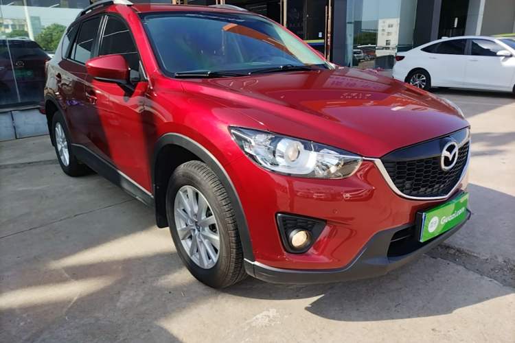Used Mazda CX-5 2014 2.0L Automatic Two-Wheel Drive Urban Version Front Right 45 Deg