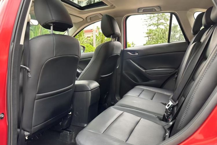 Used Mazda CX-5 2014 2.0L Automatic Two-Wheel Drive Urban Version Interior 3