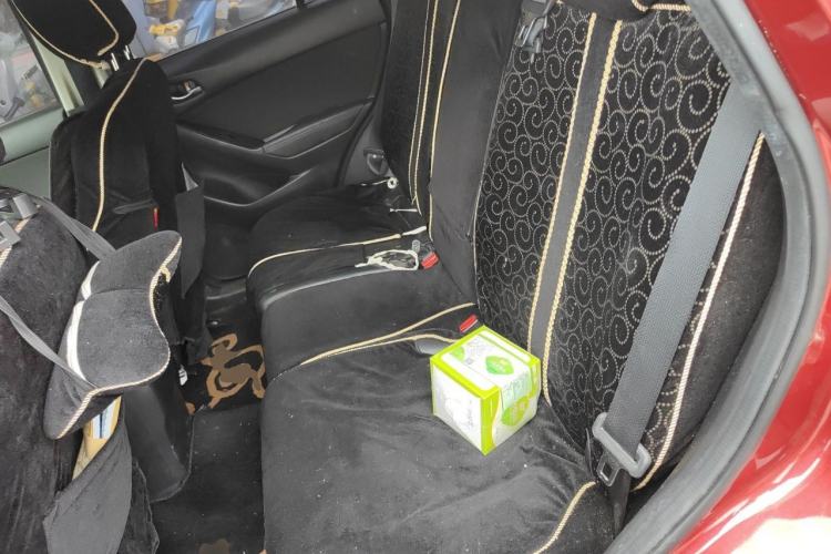 Used Mazda CX-5 2014 2.0L Automatic Two-Wheel Drive Urban Version Left Rear Seat