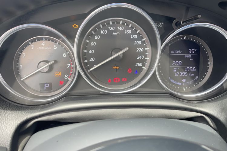 Used Mazda CX-5 2014 2.0L Automatic Two-Wheel Drive Urban Version Odometer Close Up