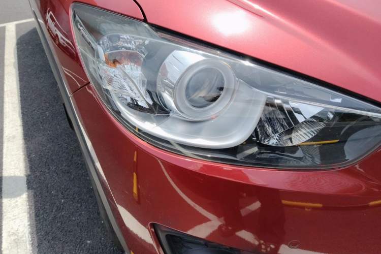 Used Mazda CX-5 2014 2.0L Automatic Two-Wheel Drive Urban Version Right Front Headlight