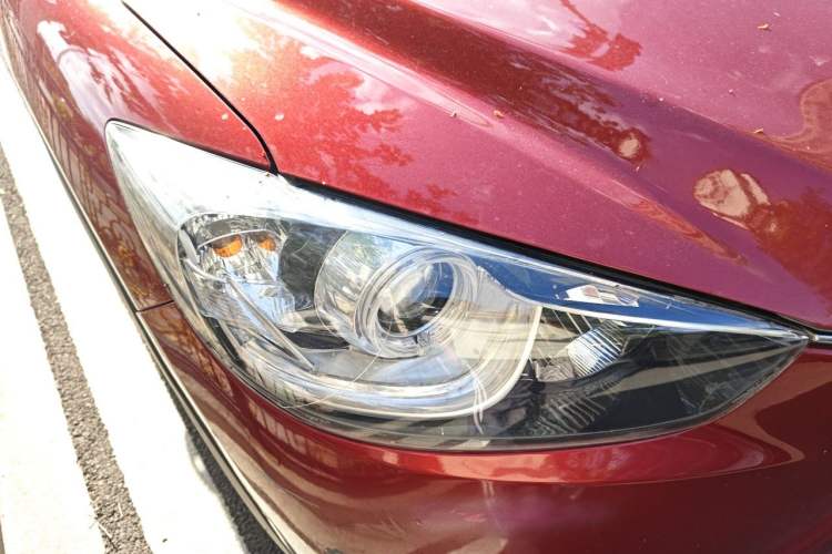 Used Mazda CX-5 2014 2.0L Automatic Two-Wheel Drive Urban Version Right Front Headlight
