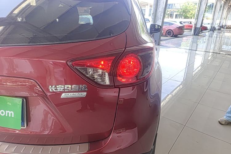 Used Mazda CX-5 2014 2.0L Automatic Two-Wheel Drive Urban Version Right Rear Taillight