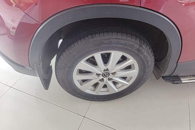 Used Mazda CX-5 2014 2.0L Automatic Two-Wheel Drive Urban Version Right Rear Wheel Hub