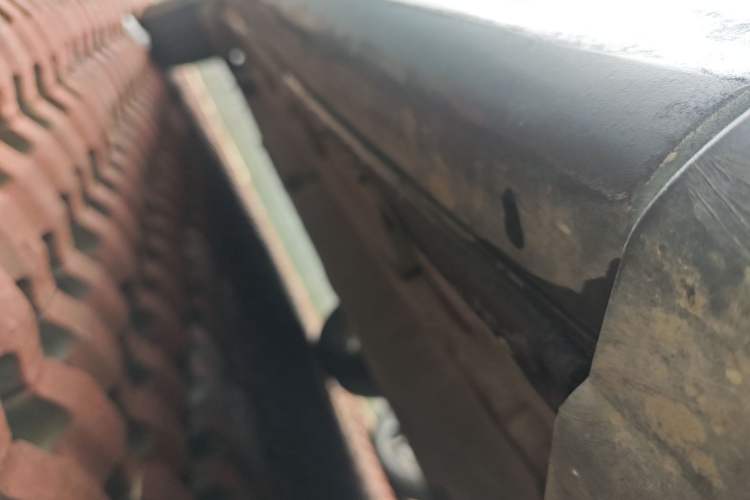 Used Mazda CX-5 2014 2.0L Automatic Two-Wheel Drive Urban Version Right Side Sill