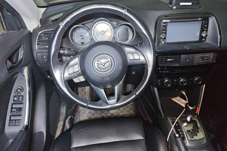 Used Mazda CX-5 2014 2.0L Automatic Two-Wheel Drive Urban Version Steering Wheel