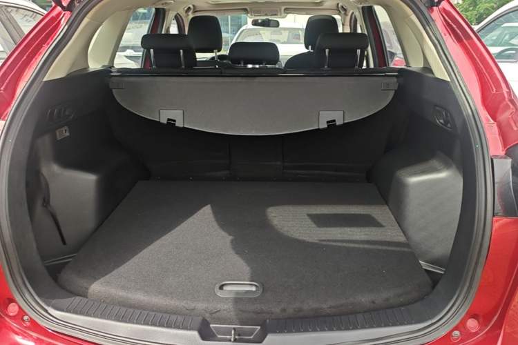 Used Mazda CX-5 2014 2.0L Automatic Two-Wheel Drive Urban Version Trunk