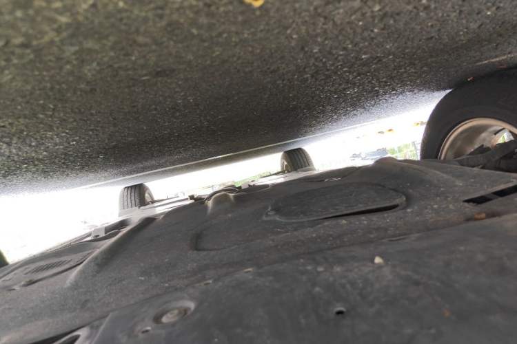 Used Mazda CX-5 2014 2.0L Automatic Two-Wheel Drive Urban Version Chassis Front