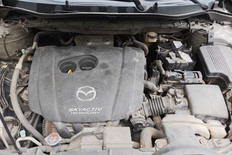 Used Mazda CX-5 2014 2.0L Automatic Two-Wheel Drive Urban Version Engine Bay