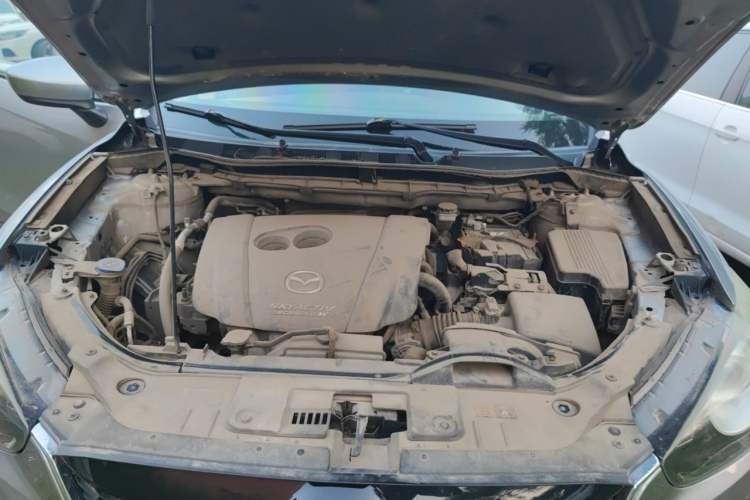 Used Mazda CX-5 2014 2.0L Automatic Two-Wheel Drive Urban Version Engine Bay